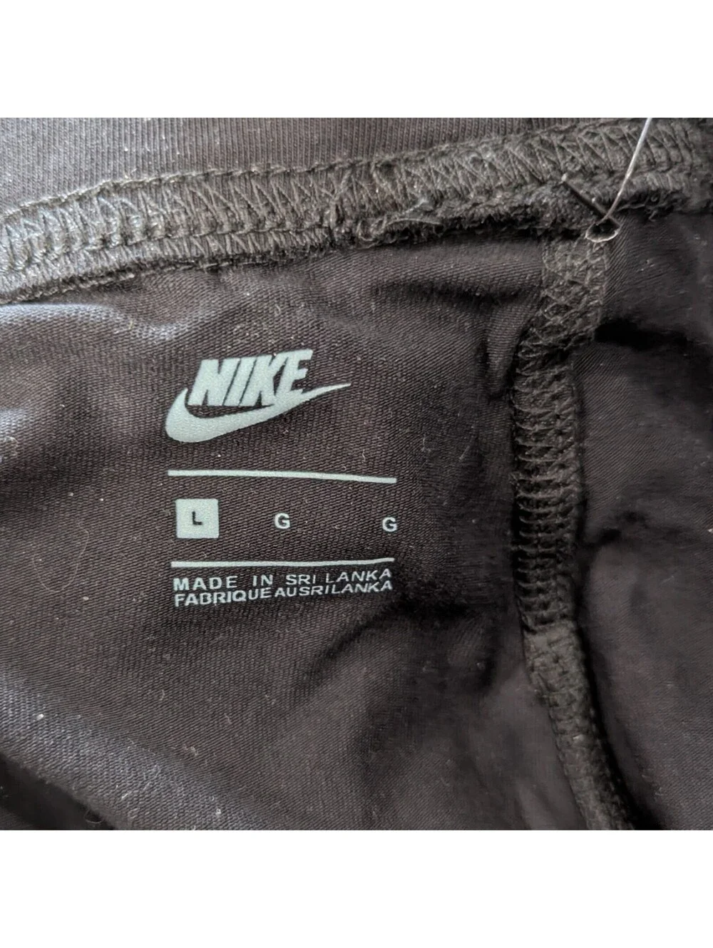 Nike Sportswear Essential Women's Mid-Rise Bike Shorts Black L NWT CZ8527-010